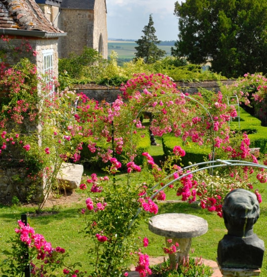 Gerberoy - jardins Henri Le Sidaner-min